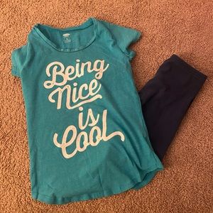 Short sleeve shirt with leggings